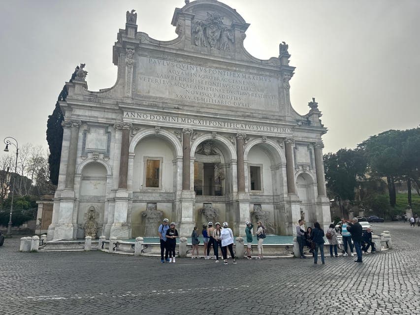 undefined Gallery Image 1