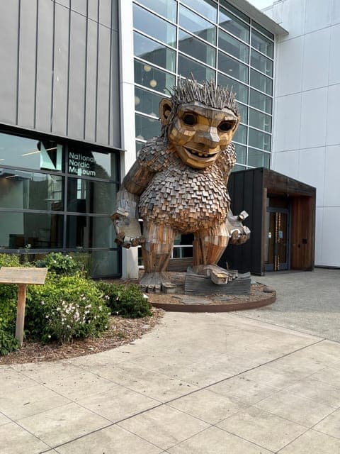 undefined Gallery Image 1