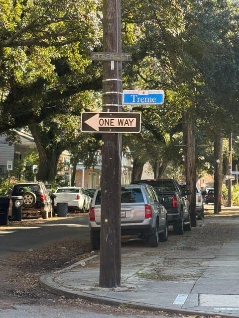 undefined Gallery Image 2