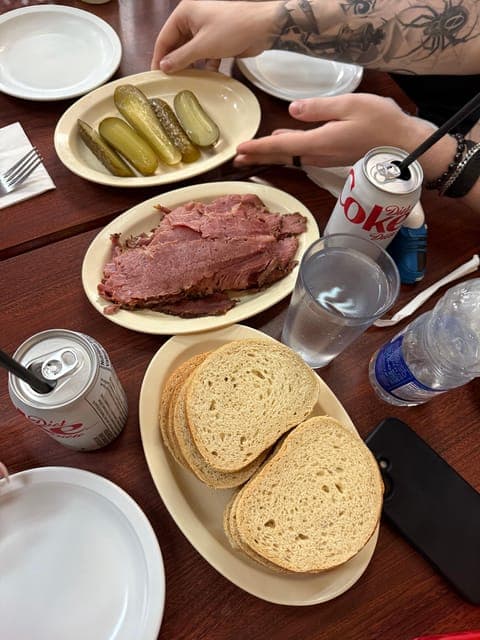 undefined Gallery Image 2