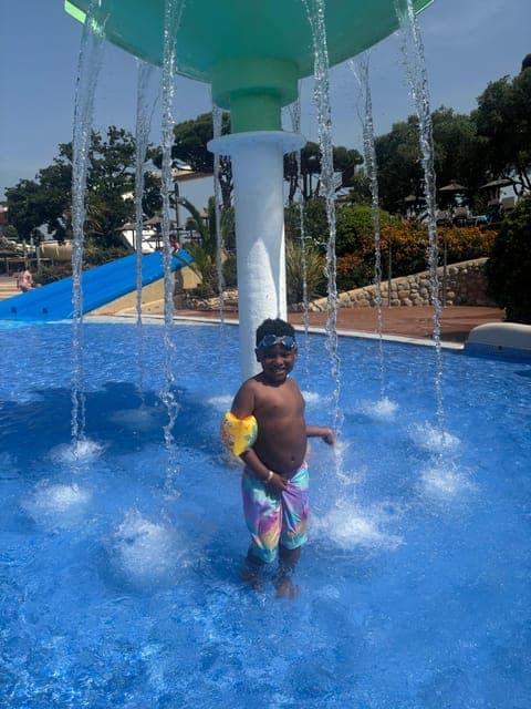 undefined Gallery Image 2