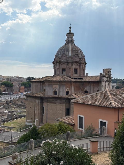 undefined Gallery Image 4