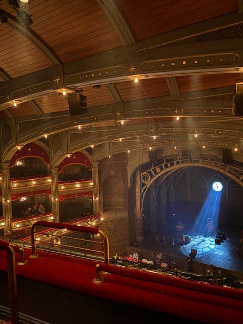 undefined Gallery Image 4