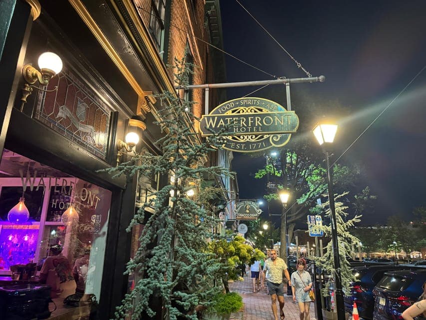 undefined Gallery Image 1