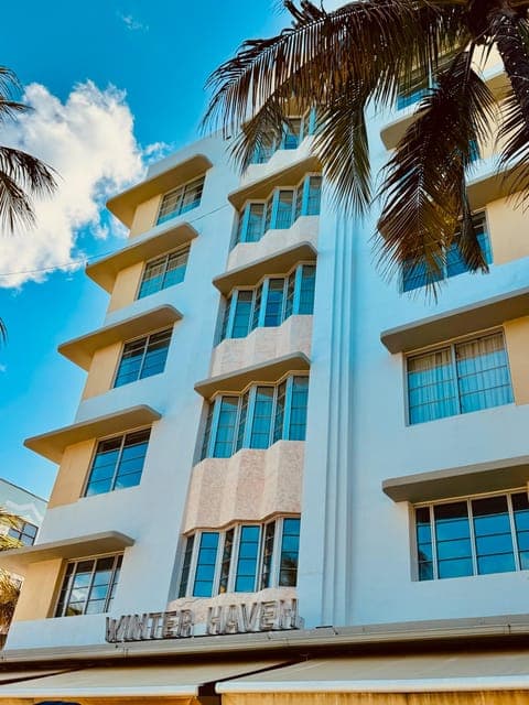 undefined Gallery Image 3