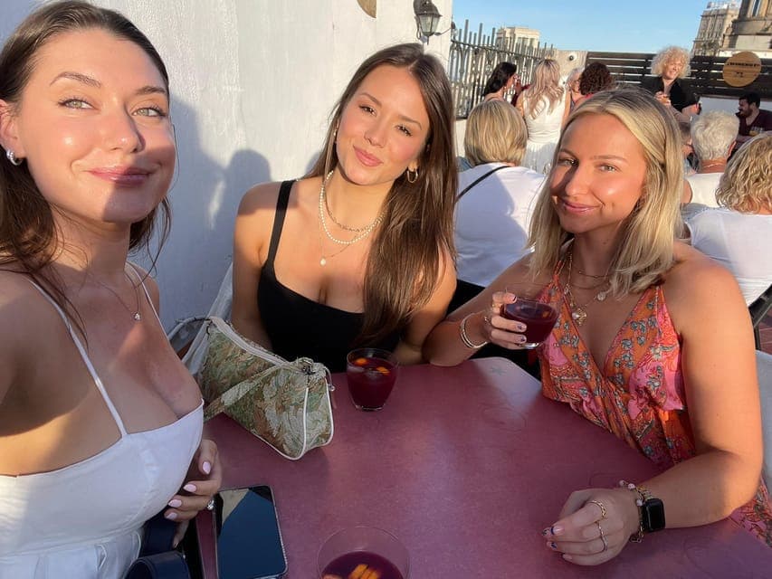 undefined Gallery Image 2