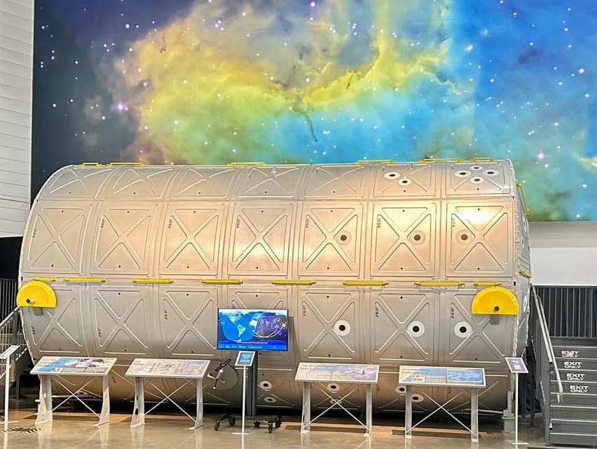 undefined Gallery Image 1