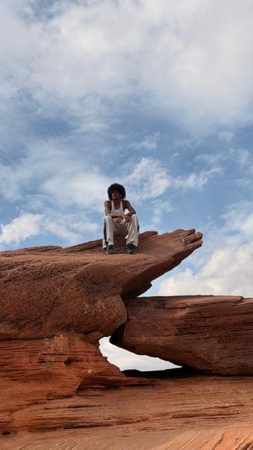 undefined Gallery Image 1