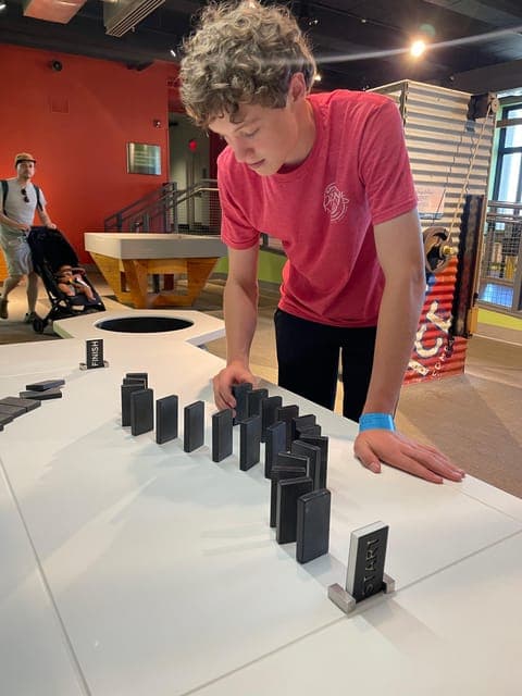 undefined Gallery Image 3