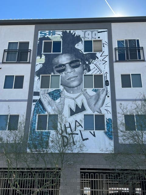 undefined Gallery Image 1