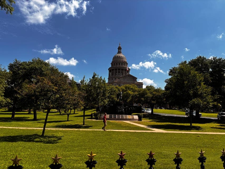 undefined Gallery Image 1