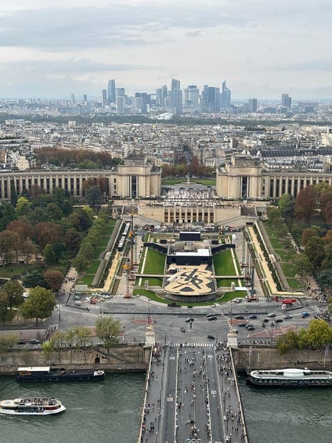 undefined Gallery Image 4