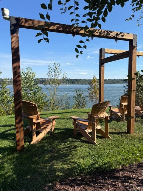 undefined Gallery Image 2