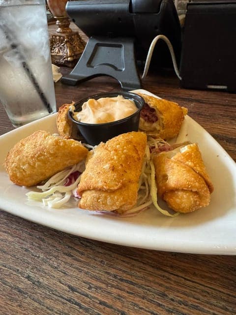 undefined Gallery Image 3