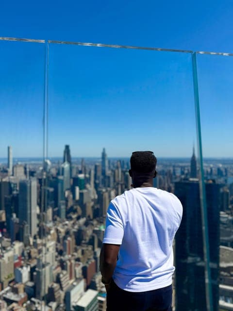 undefined Gallery Image 3