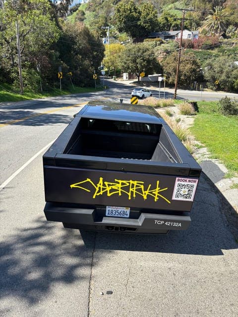 undefined Gallery Image 3