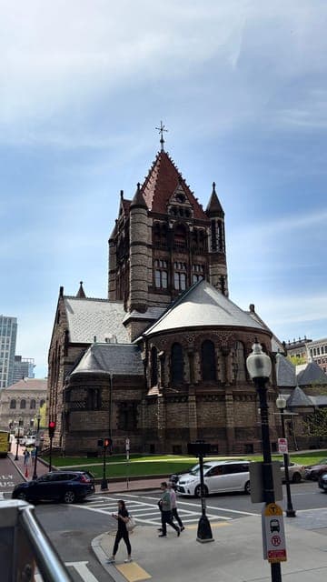 undefined Gallery Image 2