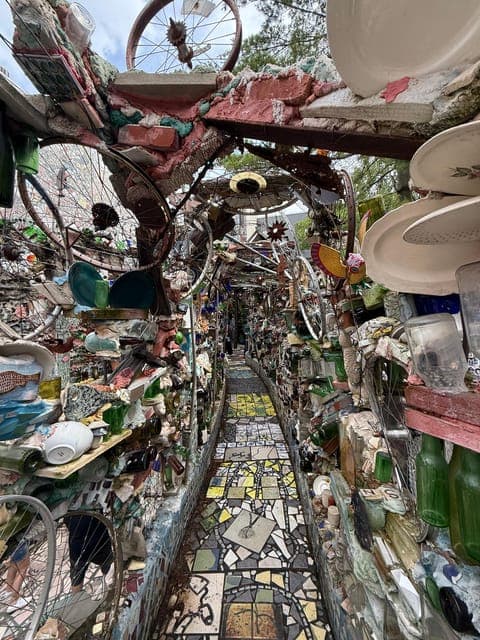 undefined Gallery Image 4