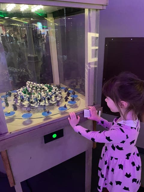 undefined Gallery Image 4