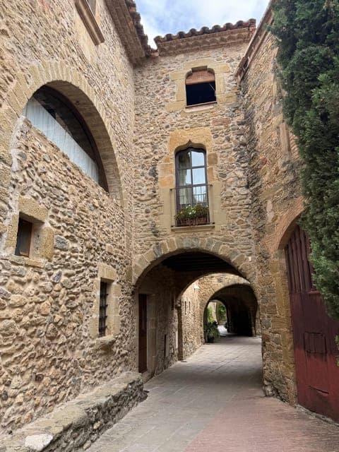 undefined Gallery Image 4