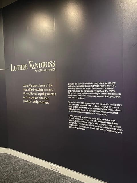 undefined Gallery Image 4