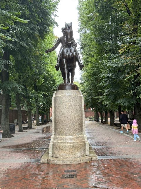 undefined Gallery Image 4