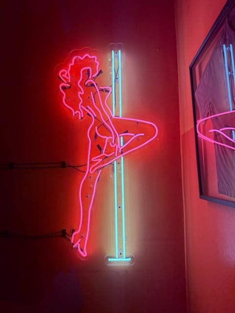 undefined Gallery Image 4