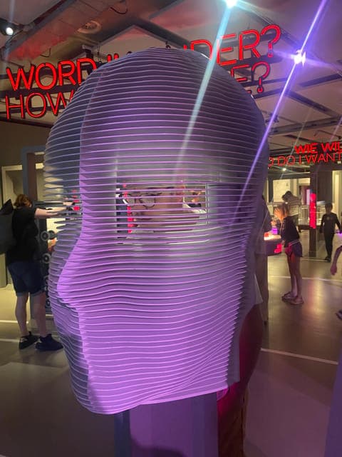 undefined Gallery Image 3