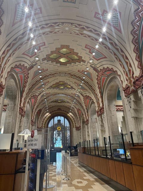 undefined Gallery Image 1