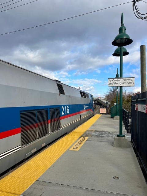 undefined Gallery Image 3