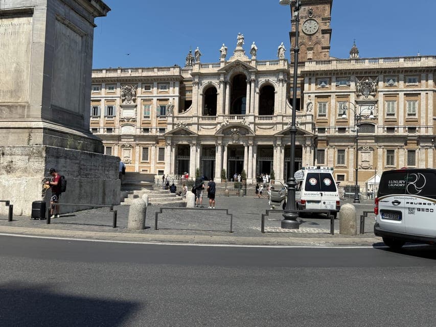 undefined Gallery Image 3