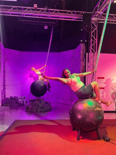 undefined Gallery Image 2