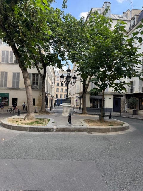 undefined Gallery Image 3