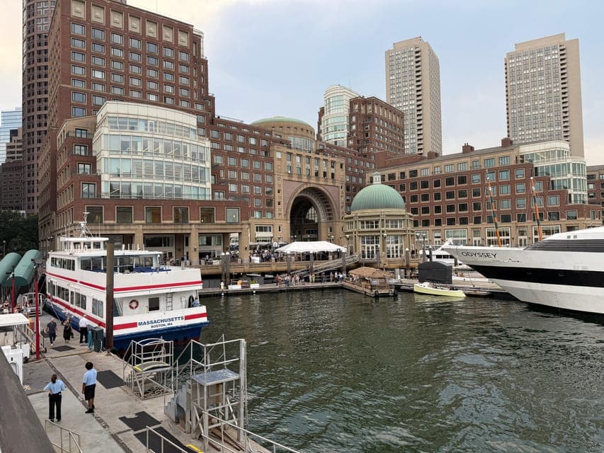 undefined Gallery Image 3