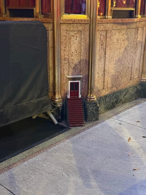 undefined Gallery Image 2