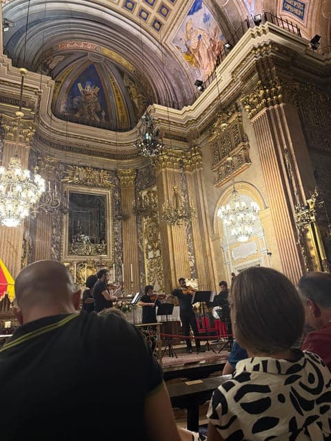 undefined Gallery Image 3