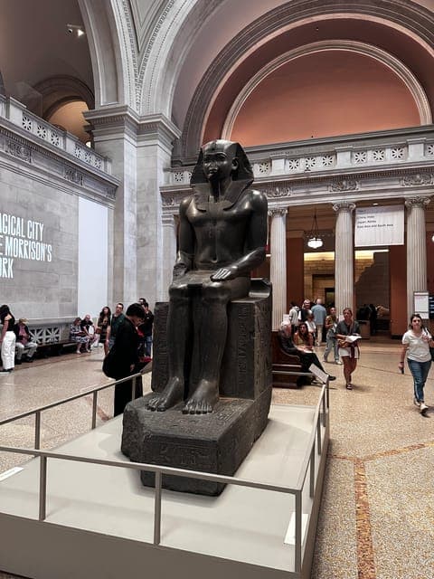 undefined Gallery Image 4