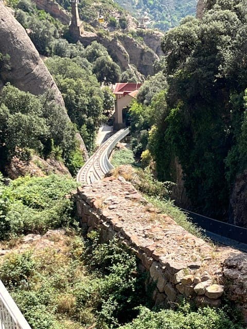 undefined Gallery Image 2