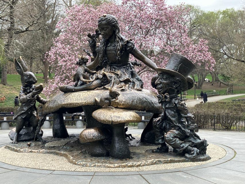 undefined Gallery Image 1