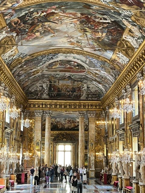 undefined Gallery Image 4