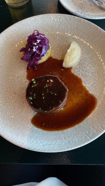 undefined Gallery Image 2