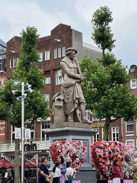 undefined Gallery Image 1