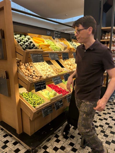 undefined Gallery Image 2