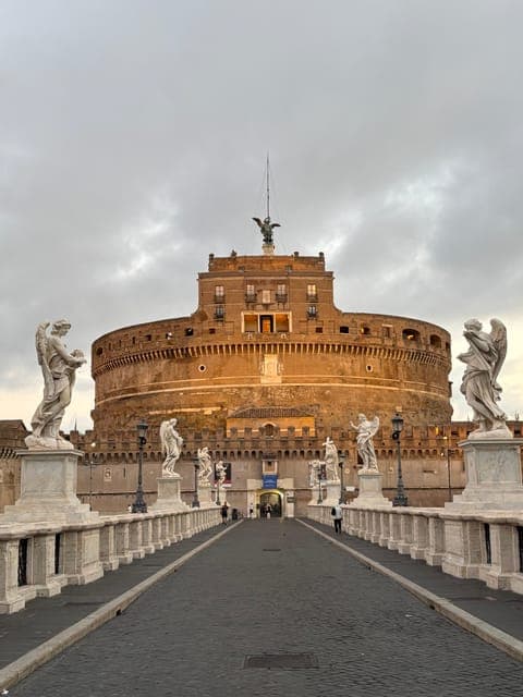 undefined Gallery Image 1