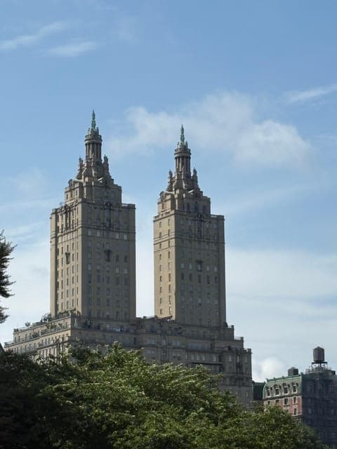 undefined Gallery Image 3