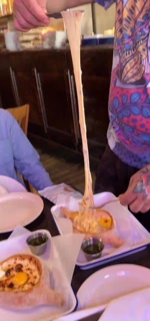 undefined Gallery Image 3