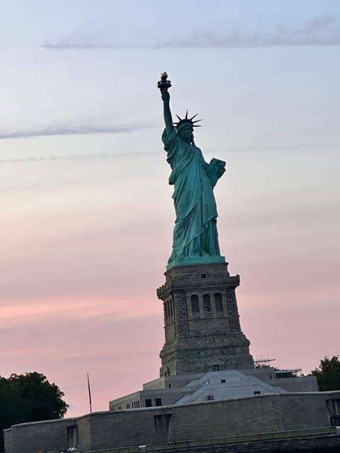 undefined Gallery Image 2