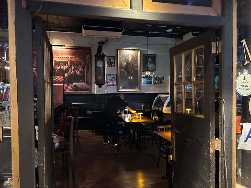 undefined Gallery Image 1