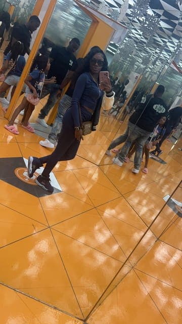 undefined Gallery Image 3