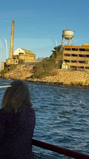 undefined Gallery Image 2